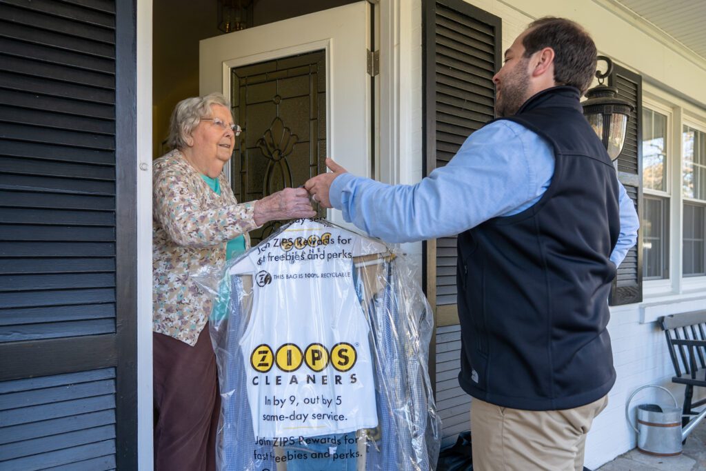 dsc05220-1024x683-1 ZIPS employee dropping off clothes.