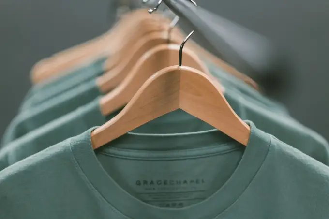 How to Wash Colored Clothes Without Them Fading 2 keagan-henman-ufuk99QfQTg-unsplash (1).webp